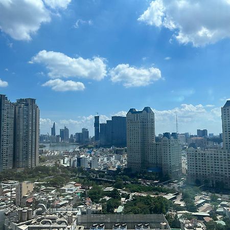 Luxhomes Saigon - Vinhomes Central Park ホーチミン市 エクステリア 写真