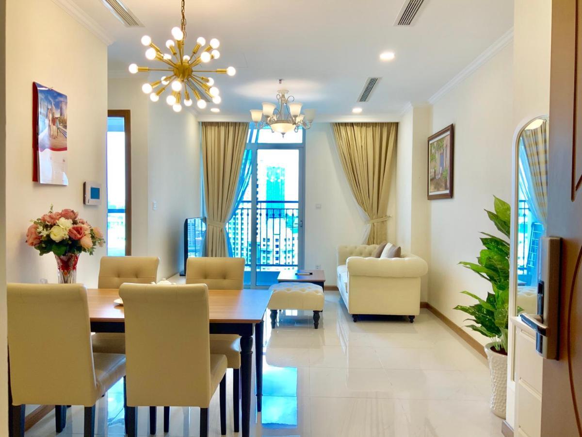 Luxhomes Saigon - Vinhomes Central Park ホーチミン市 エクステリア 写真