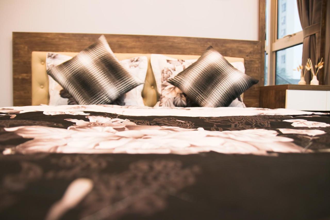 Luxhomes Saigon - Vinhomes Central Park ホーチミン市 エクステリア 写真