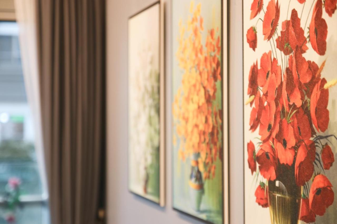 Luxhomes Saigon - Vinhomes Central Park ホーチミン市 エクステリア 写真