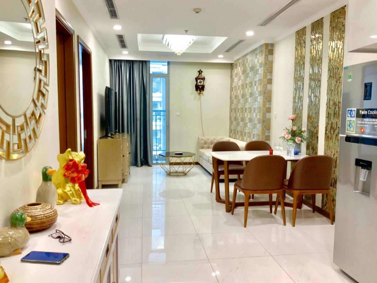 Luxhomes Saigon - Vinhomes Central Park ホーチミン市 エクステリア 写真